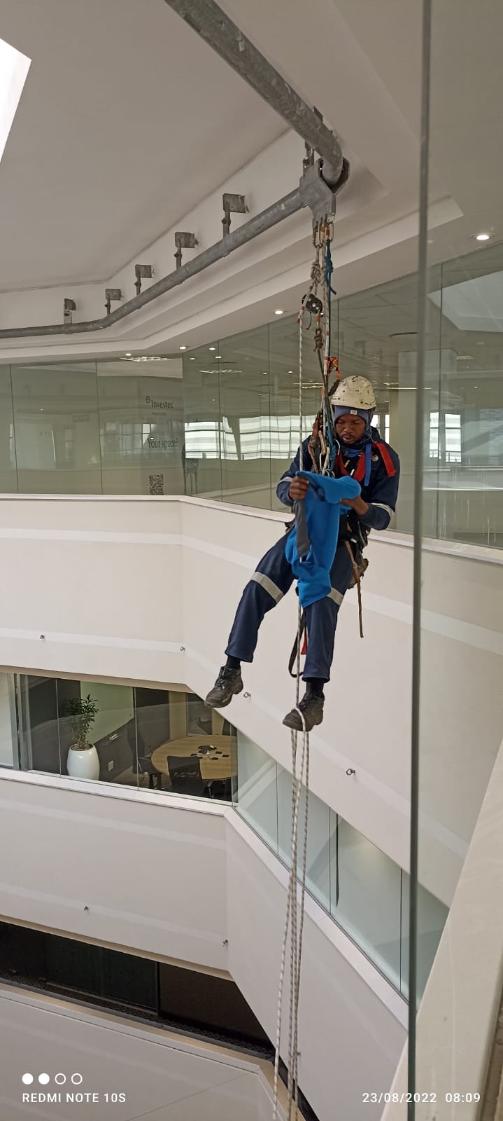 Window cleaning using Rope Access, The Firs Rosebank