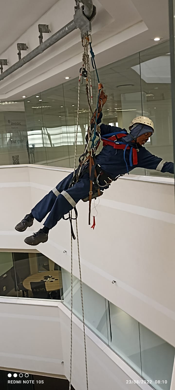 Window cleaning using Rope Access, The Firs Rosebank